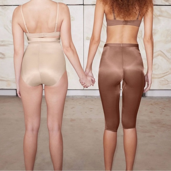 Skims NWT Barely There Mid Thigh Short 3x - Picture 2 of 6